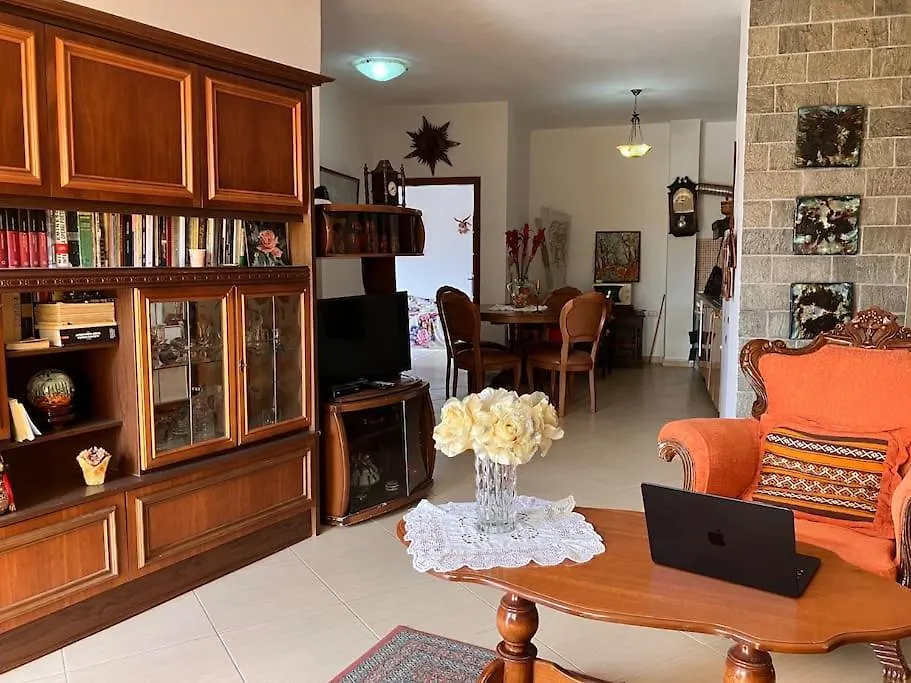 Roz Apartment Pogradec 0*,  Albania